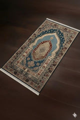 PRAYER RUG